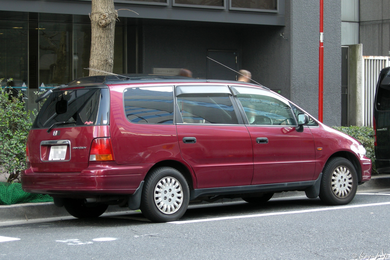 04 honda odyssey 100305-513x1280