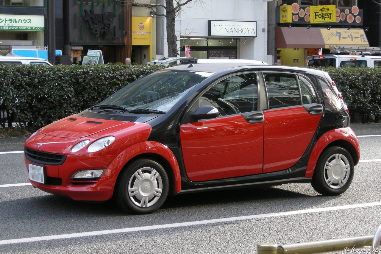 Smart Forfour 2004- 2004年に誕生したスマート フォーフォー