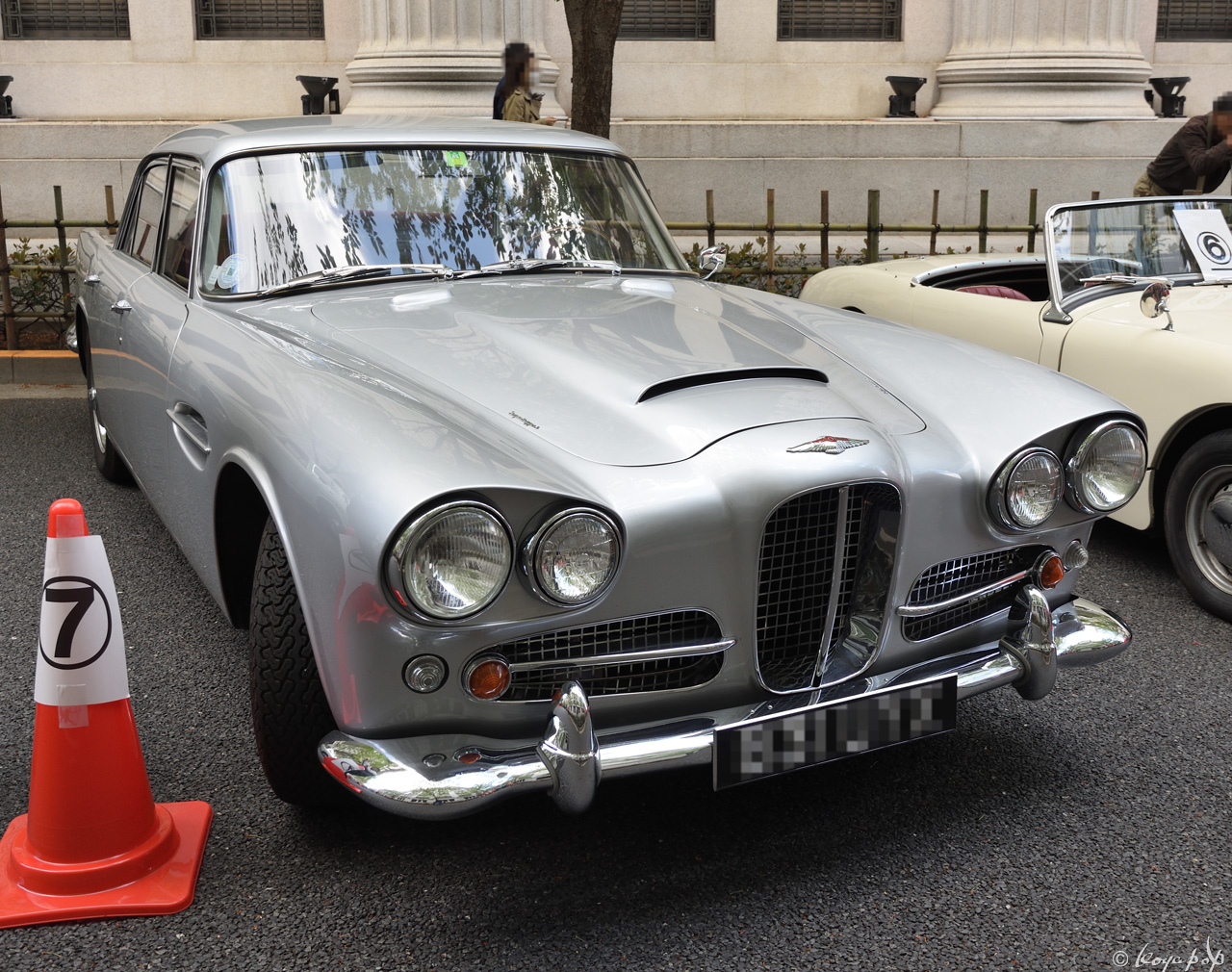 01 lagonda rapide sedane 4000 1962 180408R-244x1280