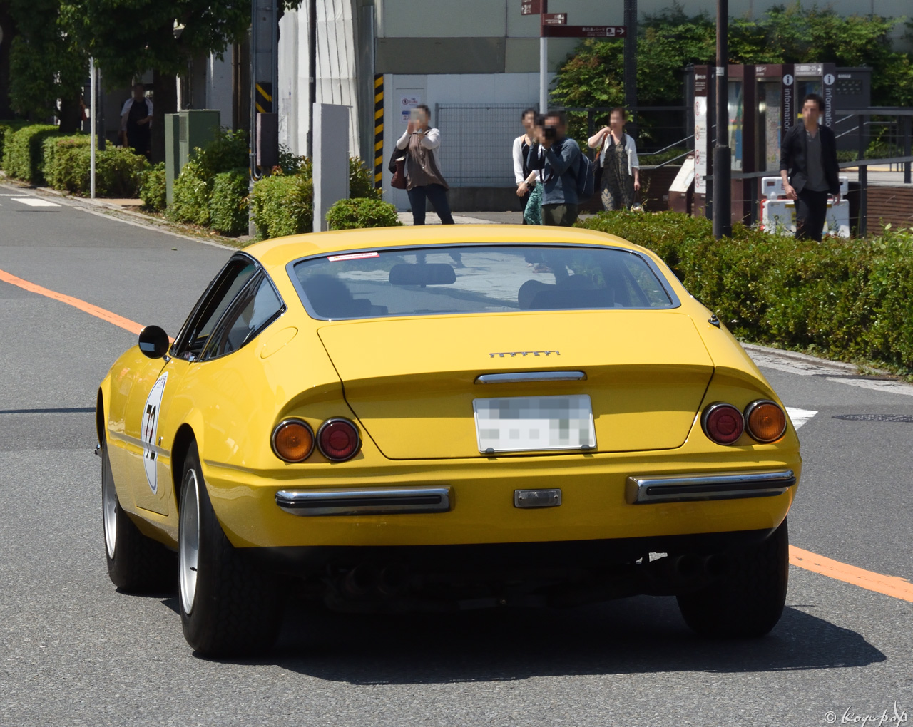FERRARI : ☆ BEAUTIFUL CARS OF THE ’60s +1