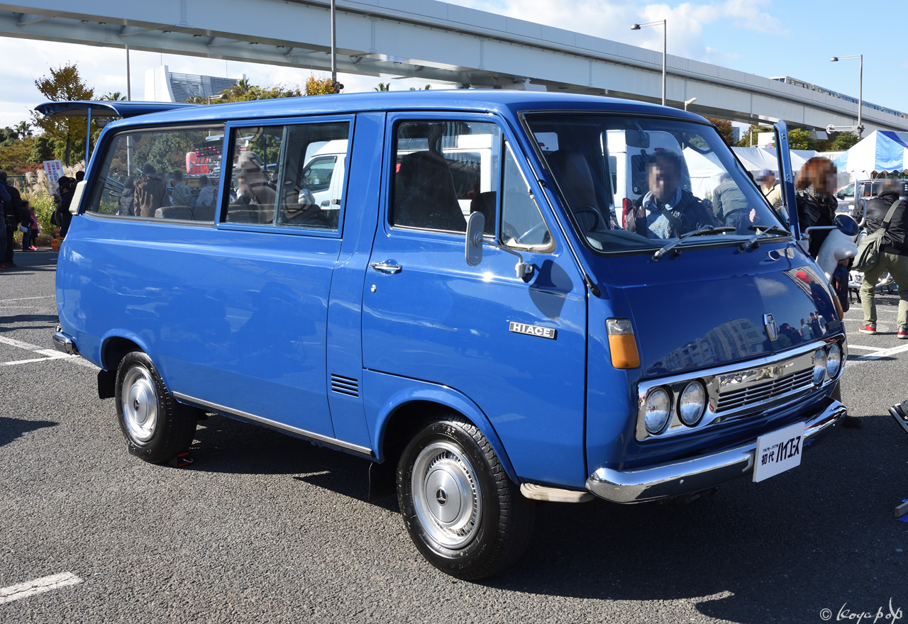 08 toyota hiace 171119R-168x1280