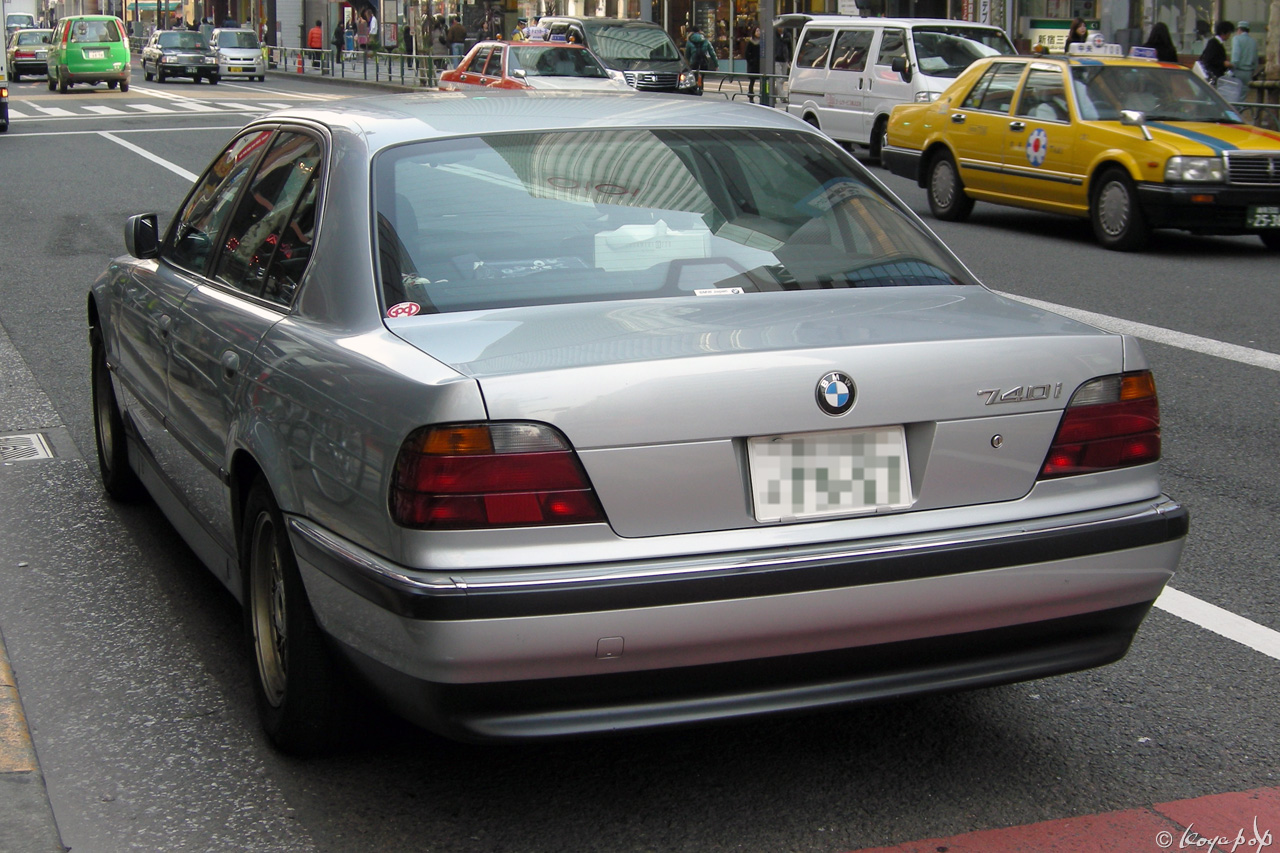 04 bmw 740i 100125-529x1280