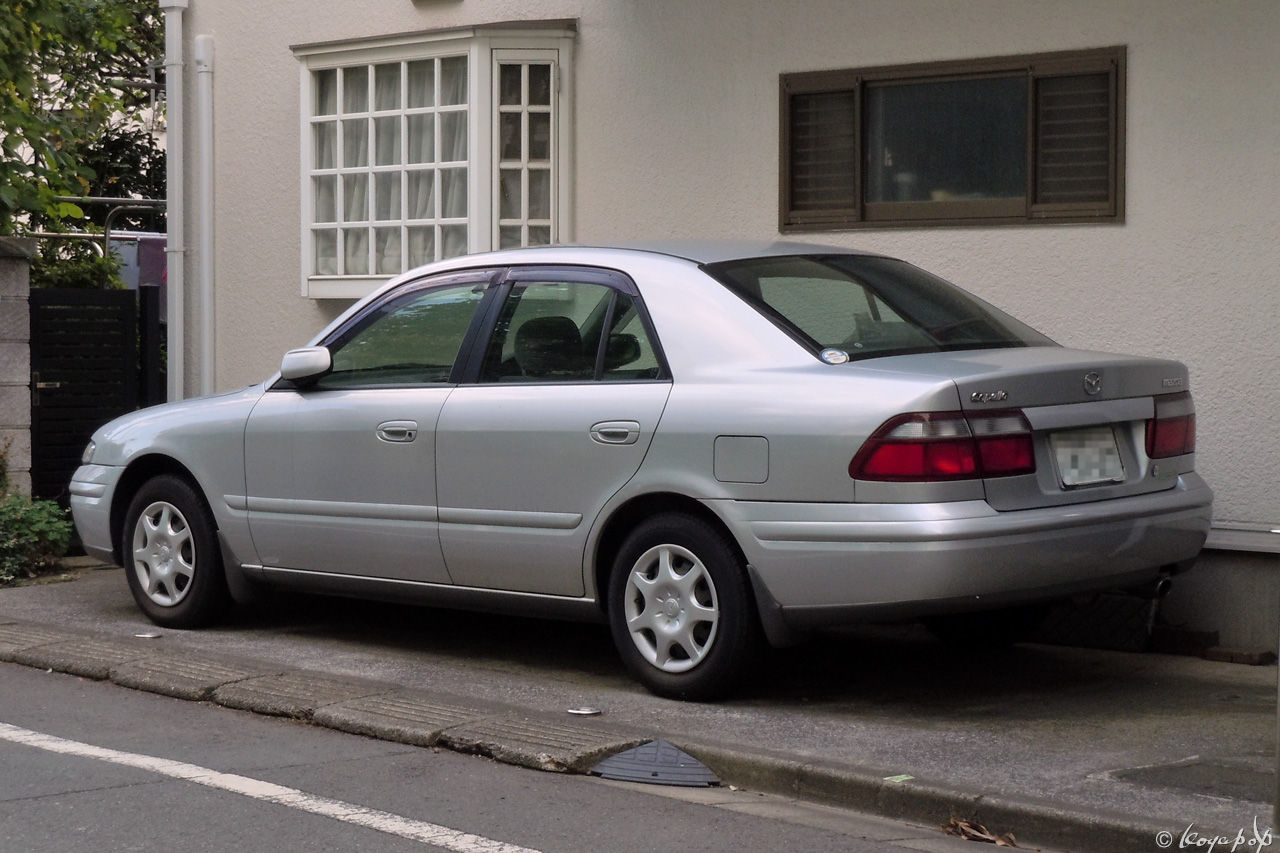Mazda capella 1997