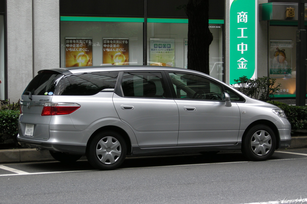 Honda Airwave 05 Cピラーまわりが印象的なホンダ エアウェイブ Beautiful Cars Of The 60s 1 Honda Airwave 05 Cピラーまわりが印象的なホンダ エアウェイブ Beautiful Cars Of The 60s 1