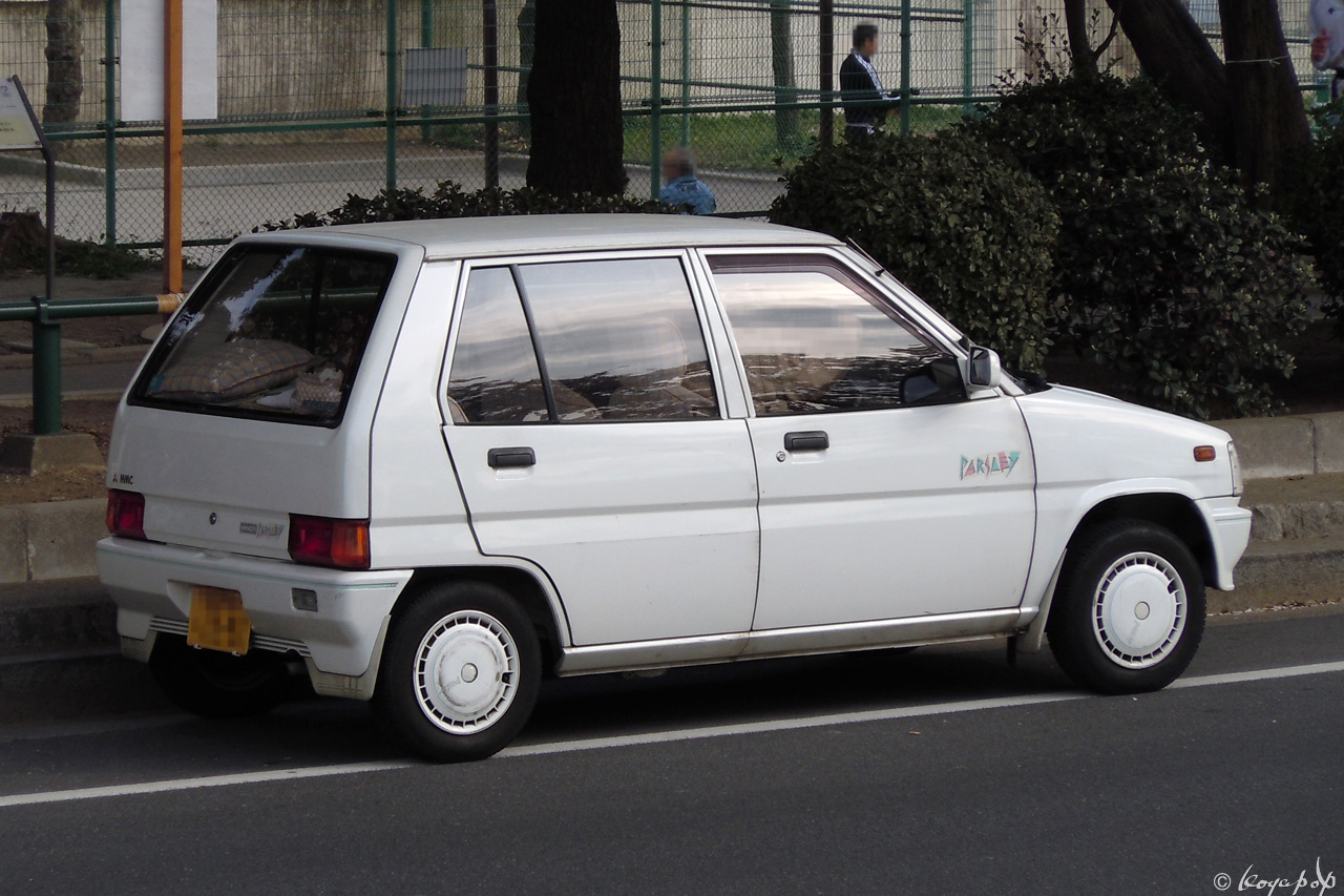 Mitsubishi minica 1984