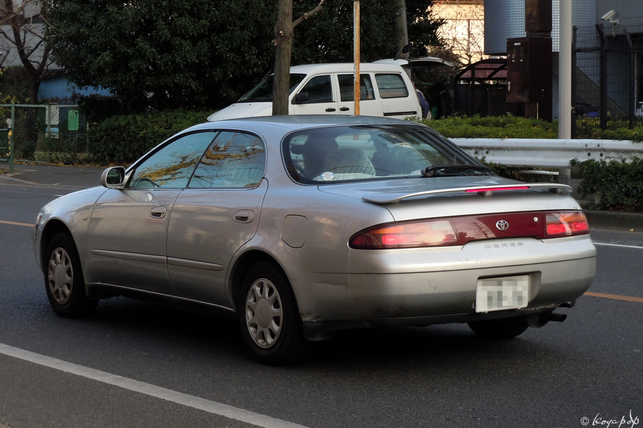 08 toyota corolla c 101226-518x1280