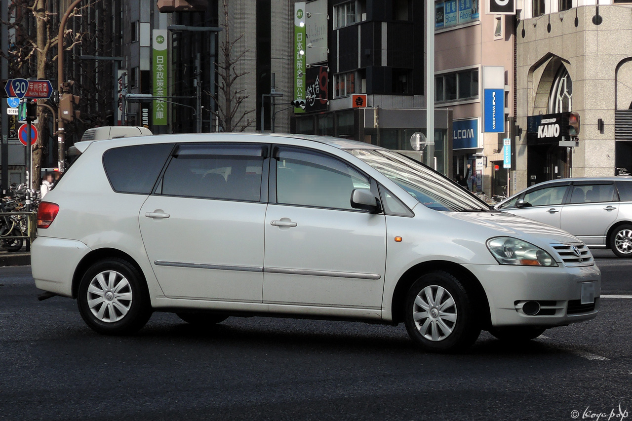 Toyota ipsum длина