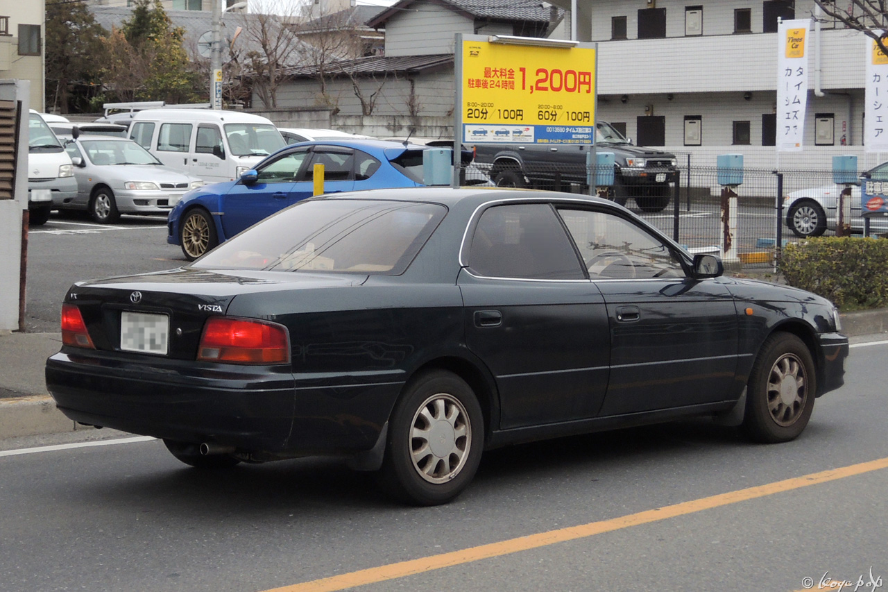 04 toyota vista 130217-502x1280