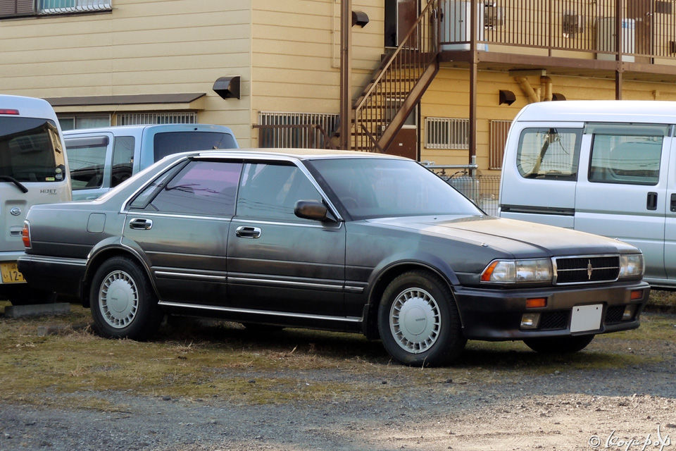 Nissan cedric 1987