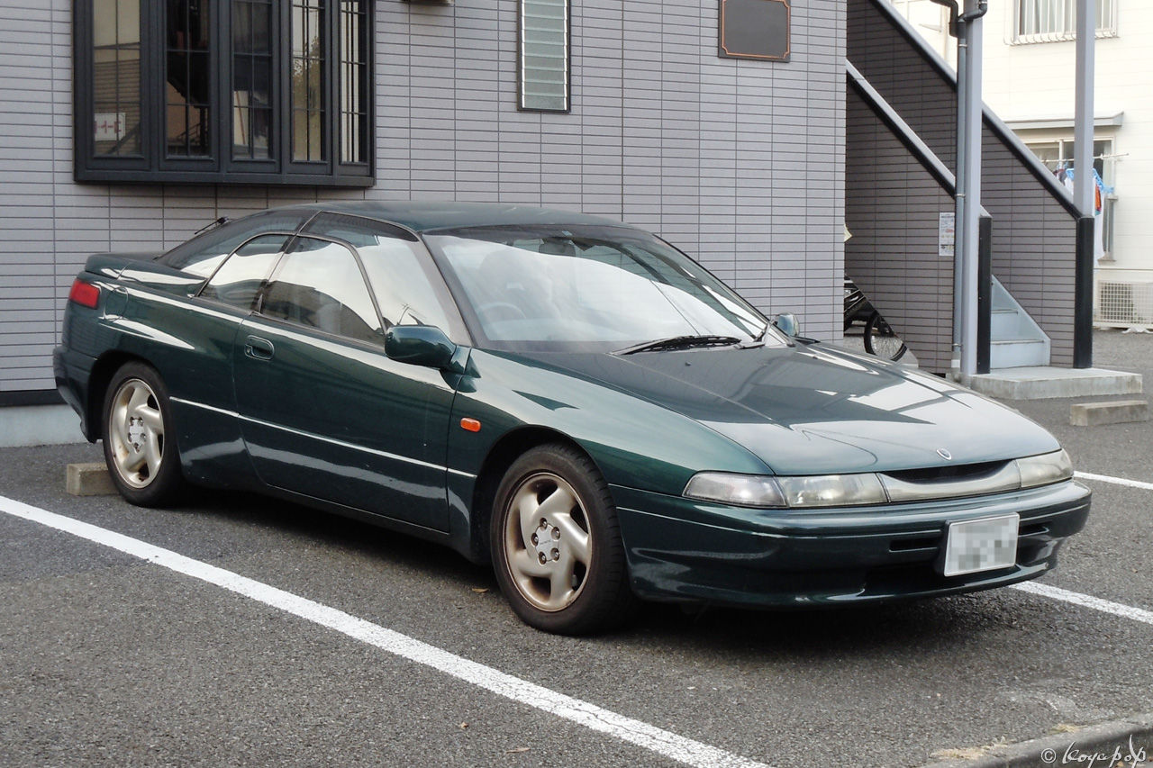 Subaru Alcyone SVX 1991- サイドウインドウが特徴的なスバル