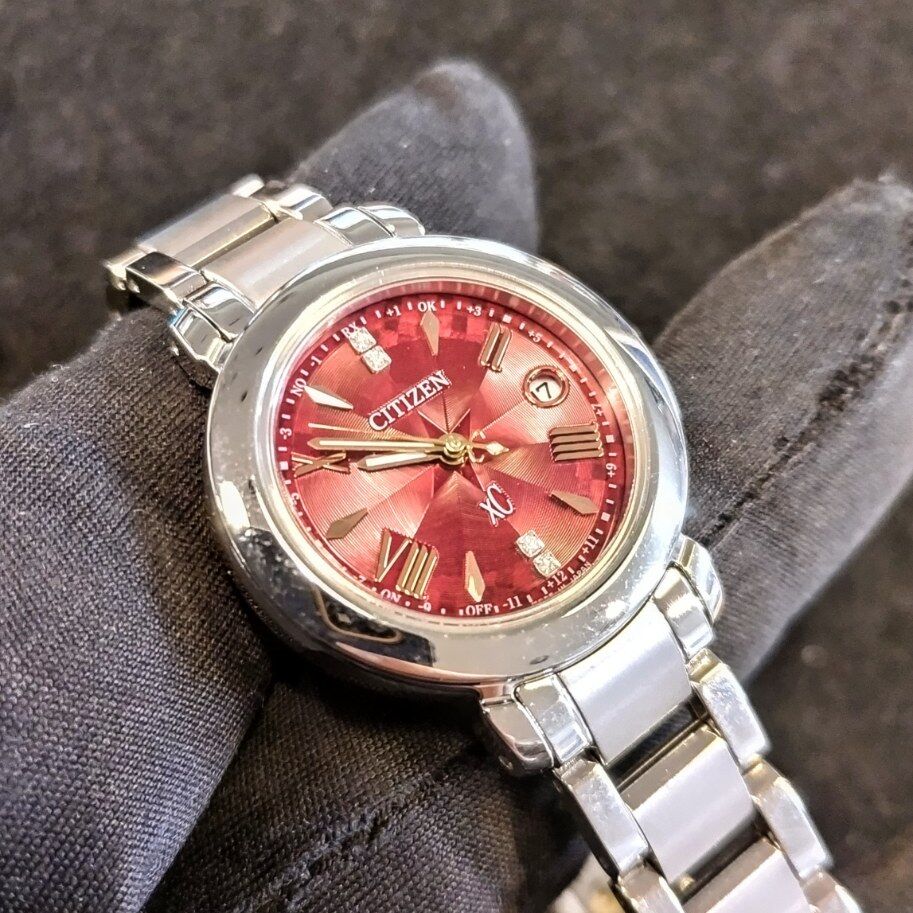 深い赤が美しいクロスシーが特別価格にて！！ : 1950年創業 Koyo 大阪