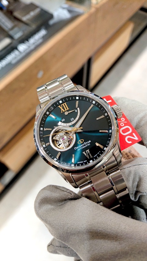 7765d880-s.jpg 7765d880-s.jpg