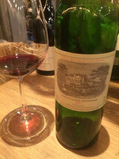 {2200734D-0467-4908-8CAF-EBC3C8D38D9F:01}