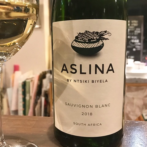 5FE3FEFC-2929-48B4-AEEA-A0C60E1B6FD0