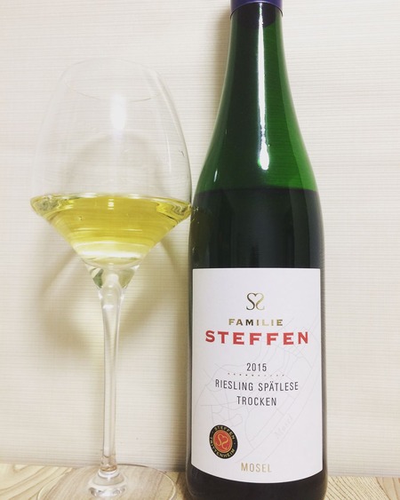 ゲブリューダー・シュテッフェン リースリング・シュペートレーゼ・トロッケン 2015