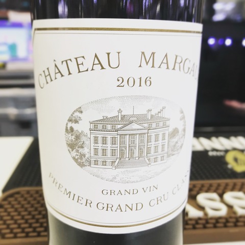 EC7B05B2-1A80-4F83-8AEB-EFF66330FA5B