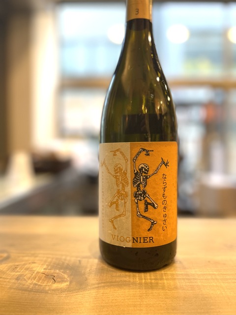 0AC3E1C7-FF27-4135-8153-0DA4B11326A8