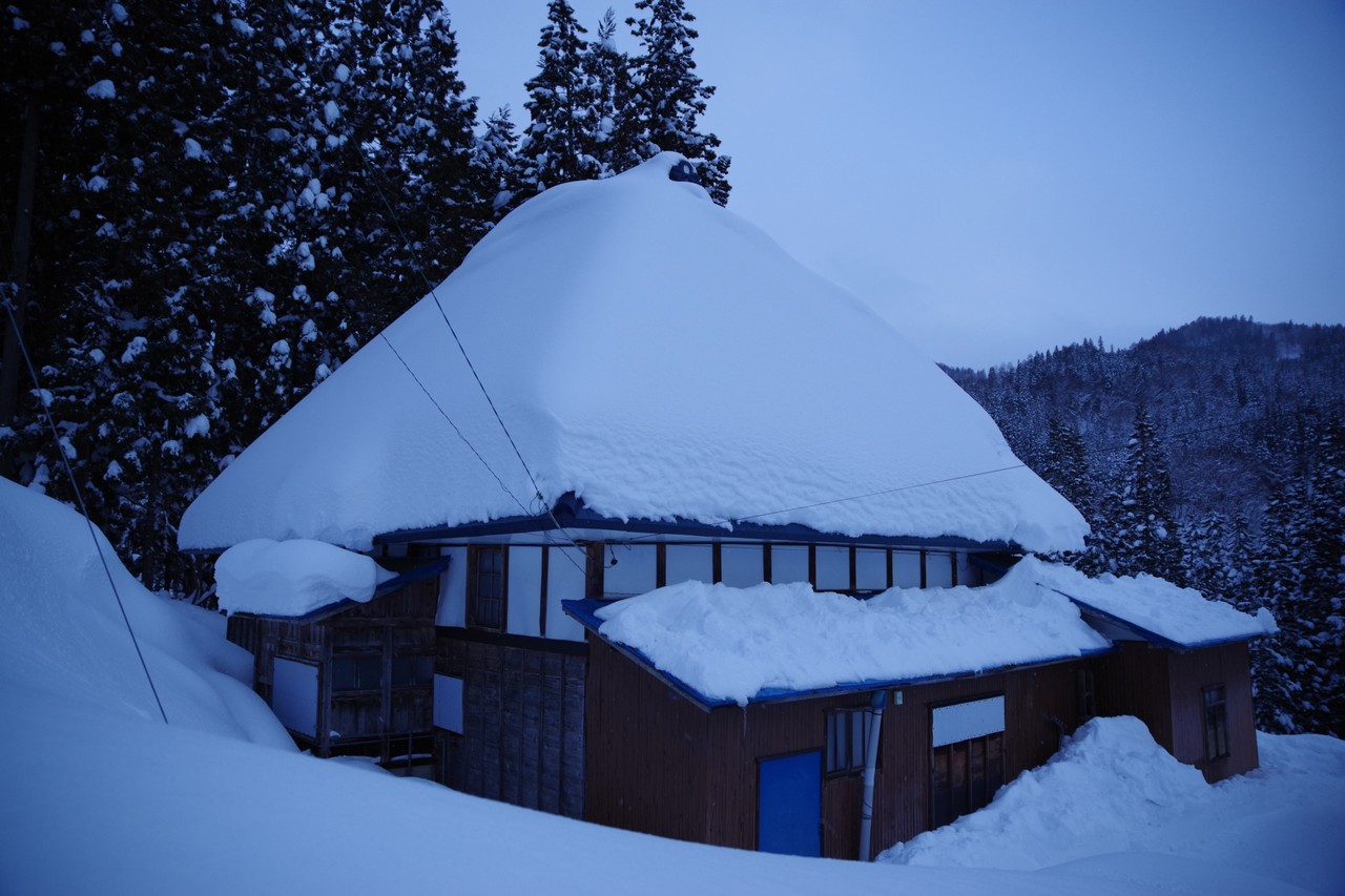 屋根雪落ちない ぐっさんの口べた日記 屋根雪落ちない ぐっさんの口べた日記