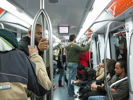 地下鉄電車内