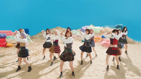 【IZ*ONE】ダンスはチェヨンが別格なだけで他はトントンじゃんアイズワン へウォンの下手さ舐めんな : KPOP まとめ ペンペン