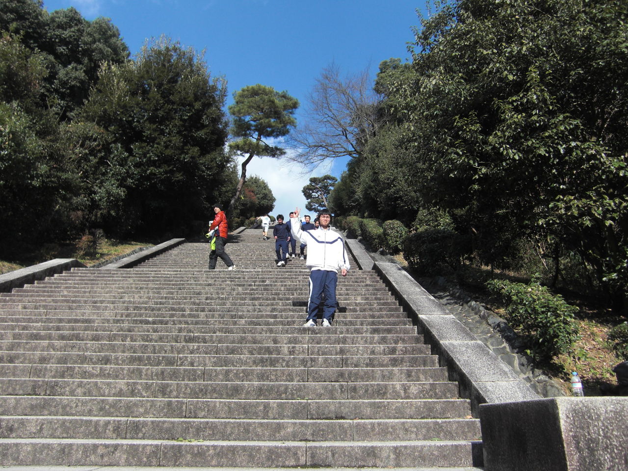 桃山御陵 階段ダッシュ 京都府立大学陸上競技部