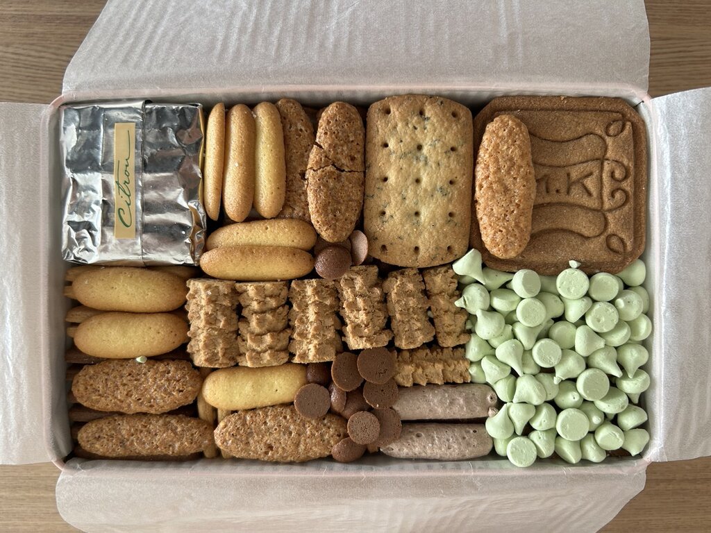 agree　村上開新堂クッキー 0号缶 Amazon.co.jp: 入手困難 東京村上開新堂 幻クッキー 0号缶 クッキー