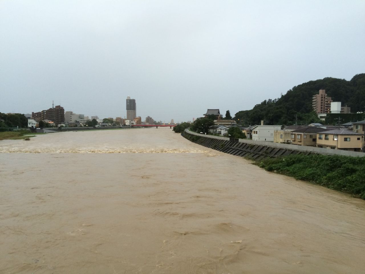 9 11 宮城 仙台も記録的な大雨で広瀬川が氾濫したり道路が冠水したりの記録 広瀬橋 愛宕橋 越路 仙台 広瀬川 Re