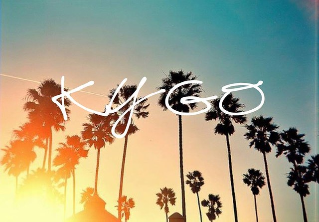 537264_598875290175608_41268648_n