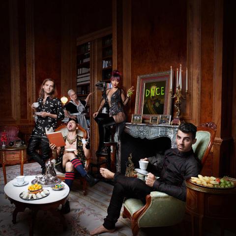 DNCE_album2
