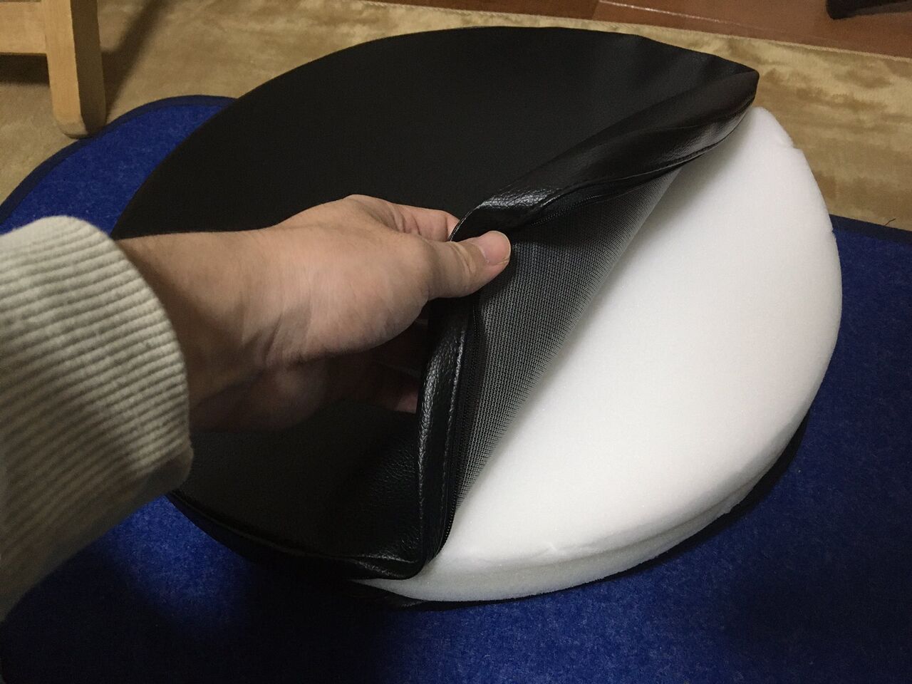 100均グッズ レザークッションをシンバルバッグにしてみる たいこもちブログ 100均グッズ レザークッションをシンバルバッグにしてみる たいこもちブログ