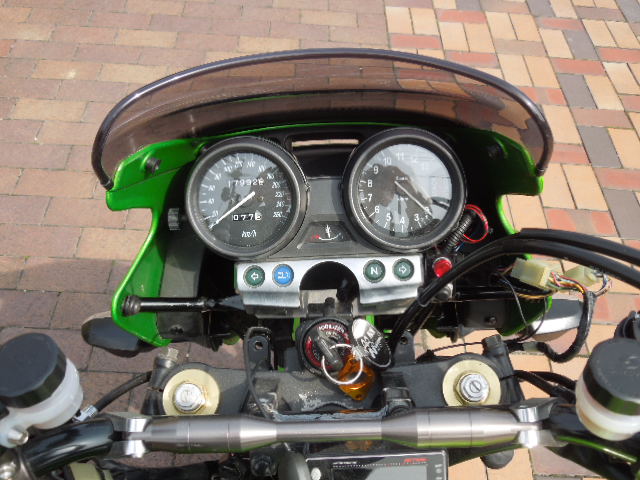 Kawasaki ZRX1200R フレームマウント Kawasaki ZRX1200R フレームマウント