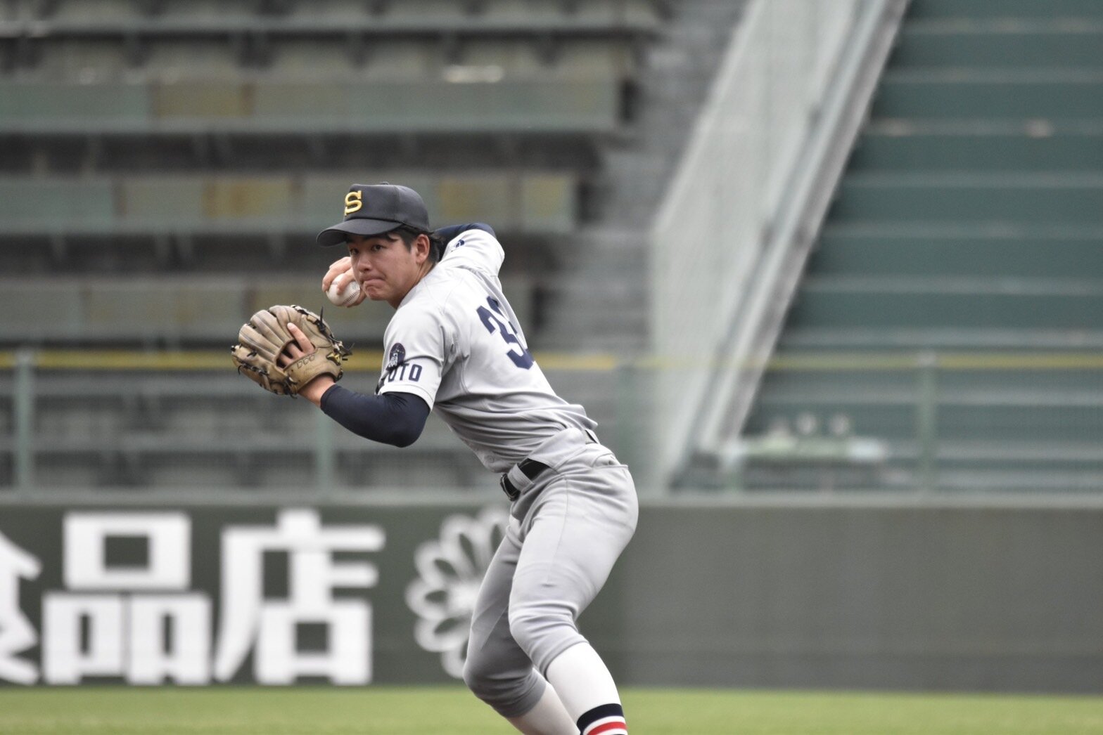 硬式野球部】投手が粘るも打線が封じ込まれ惜敗 試合終盤の