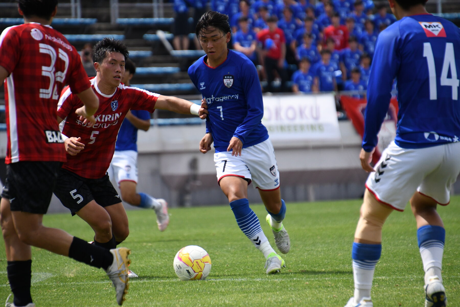 帝京高校 サッカー部 選手権メンバー支給 トレーニングウェア