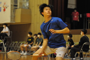 バドミントン部 男子】インカレ団体2回戦 強豪・日大に敗れる : 京産大