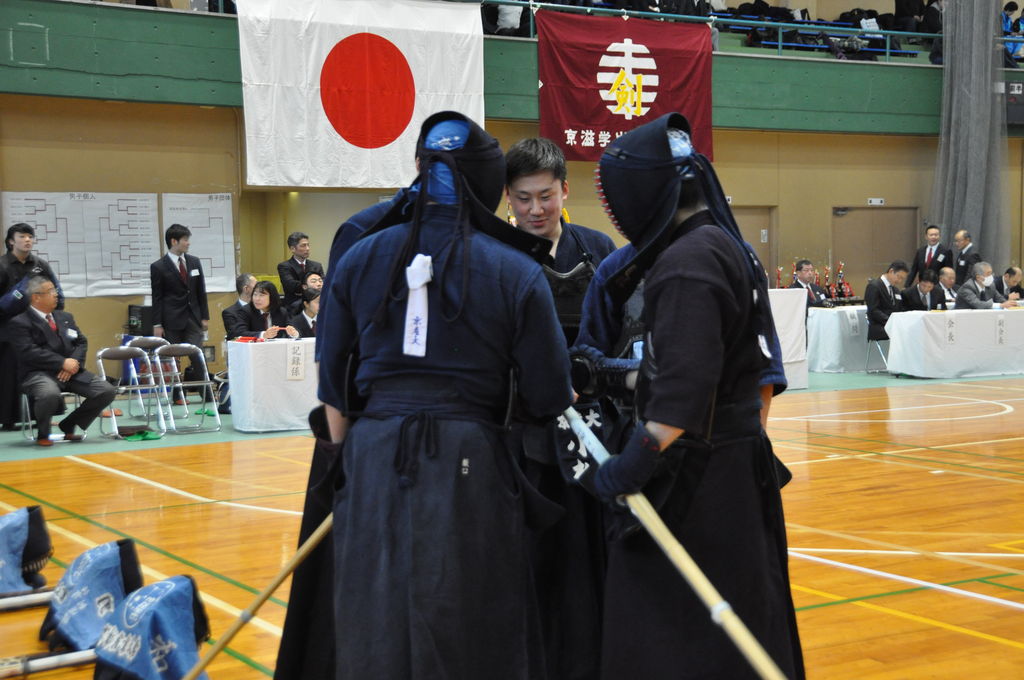 剣道部 京滋新人大会 団体でも個人でも入賞 京産大アスレチック