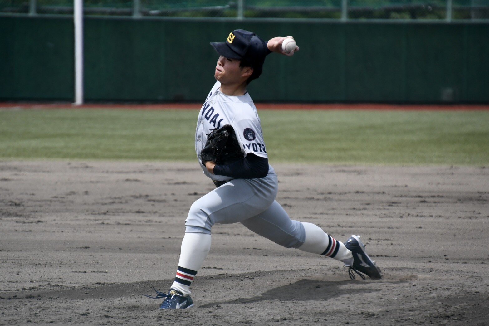 硬式野球部】新戦力躍動！！打線が繋がり新人戦を白星発進！ : 京産大
