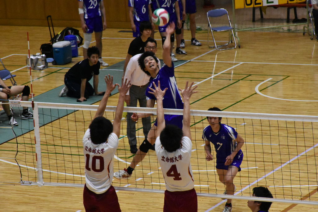 男子バレーボール部 京産大アスレチック