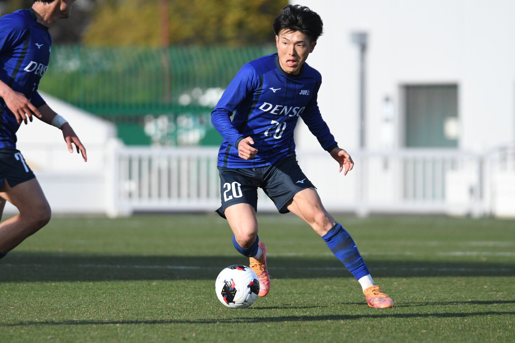 サッカー部】全日本大学選抜が接戦をモノにしU-19J選抜に勝利！伊藤翼