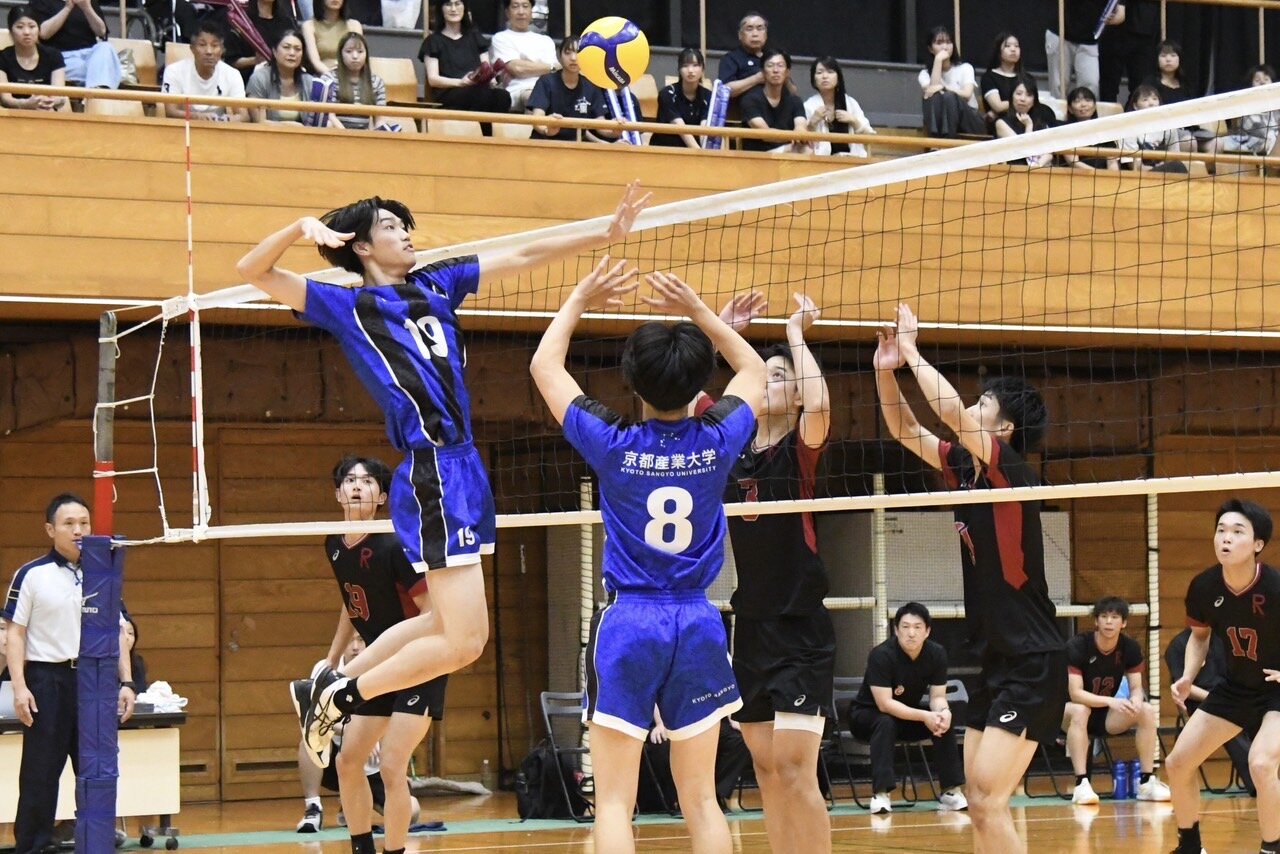 男子バレーボール部】秋季リーグ第2日vs立命館大学 前回に続き
