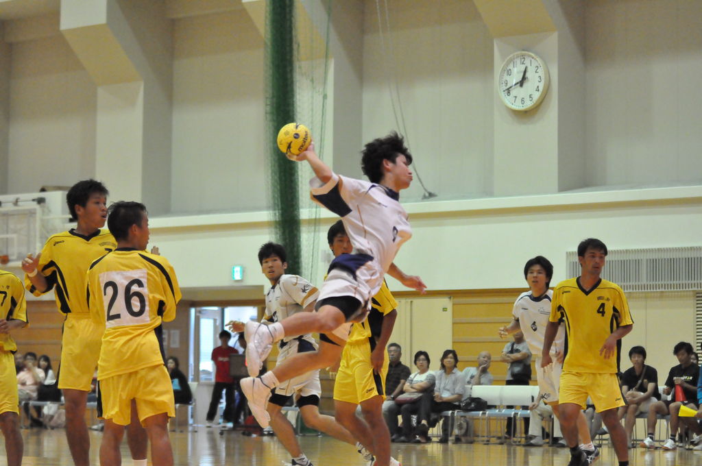ハンドボール部 春季２位 関学大を相手に互角も敗れる 京産大アスレチック