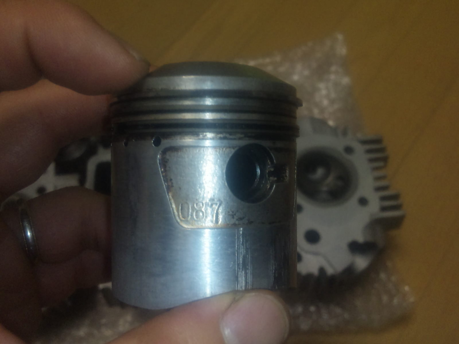 シリンダーヘッド ダックス70 6v 刻印E21 【公式通販】