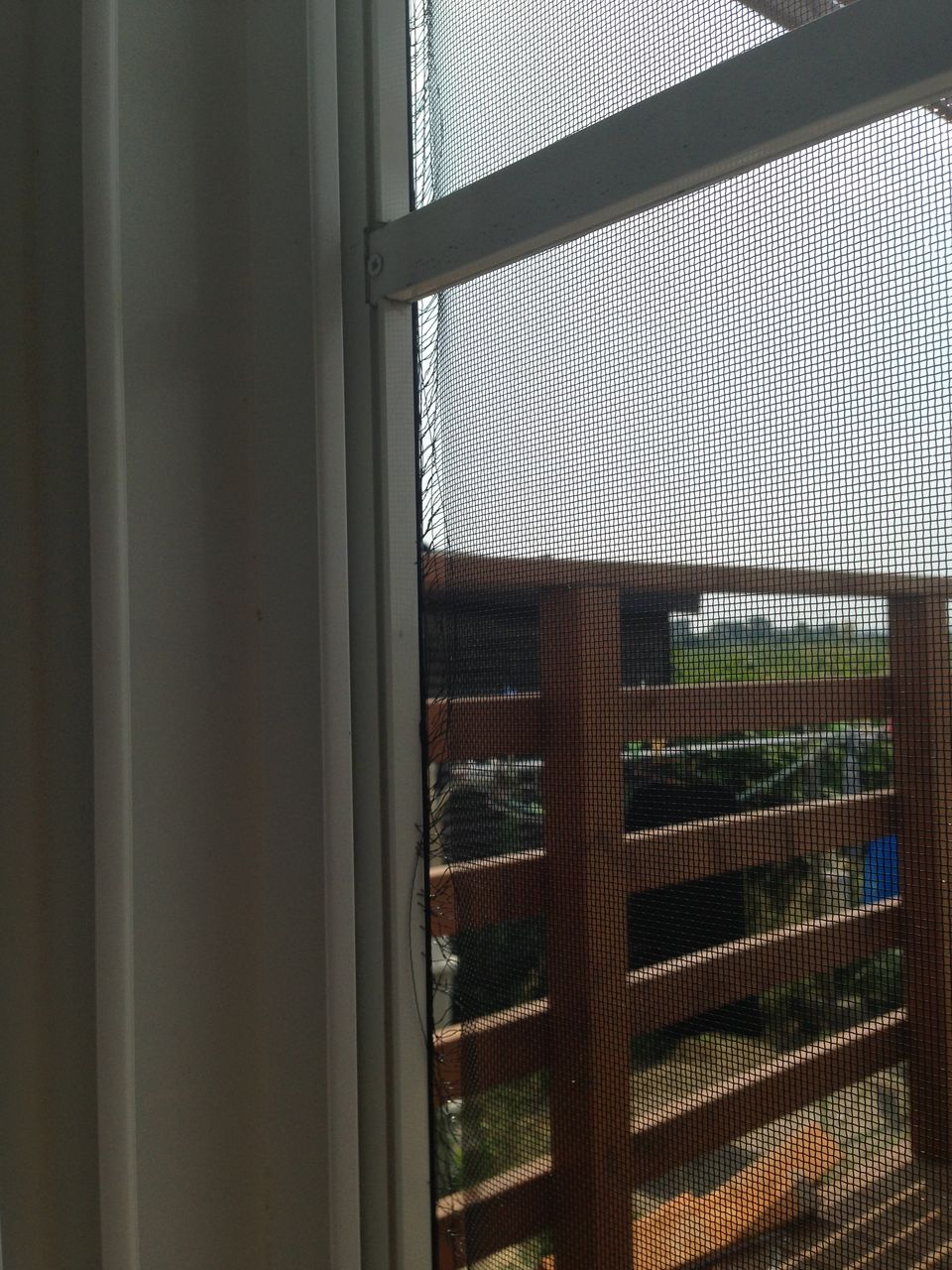 Diy 網戸の張替え 意外と簡単にできました 道産子サラリーマンの北海道生活を楽しむ方法