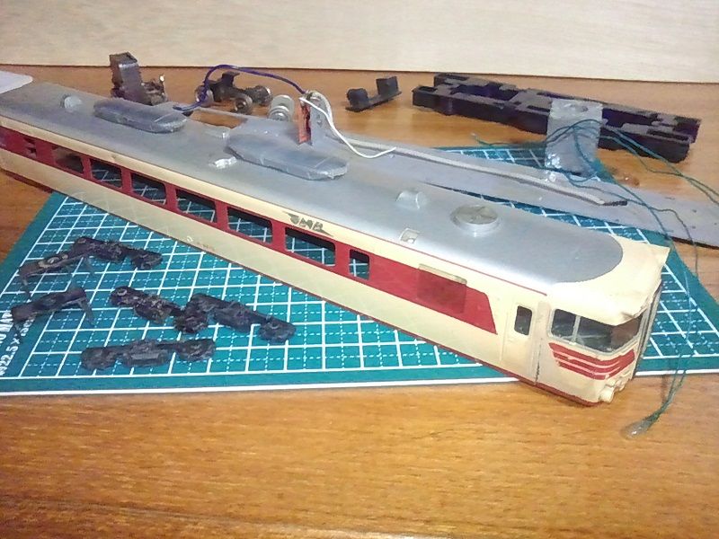 HOゲージ】鉄道模型45年目の復活記（キハ82編 Vol.1） : カズ