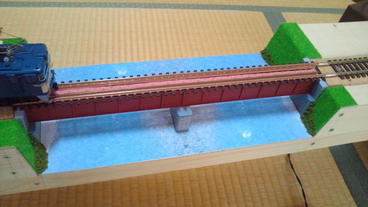デッキガーター橋の設置 カズさんの鉄道模型製作の日々