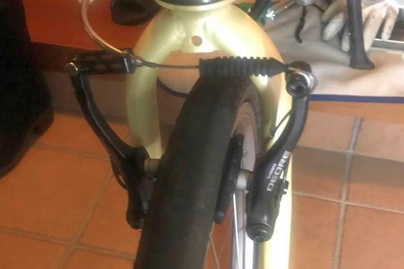 DAHON Boardwalk D7のVブレーキ交換(後輪) : tamsan'sリストア2
