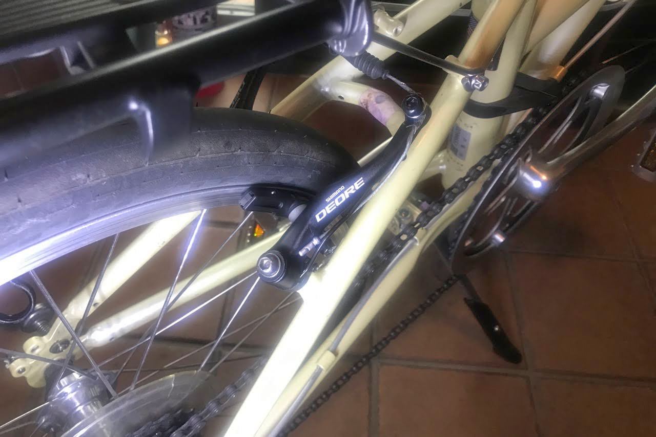 DAHON Boardwalk D7のVブレーキ交換(後輪) : tamsan'sリストア2
