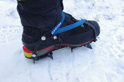 山道具 Mont Bell 10本爪アイゼン 気がつけば51歳