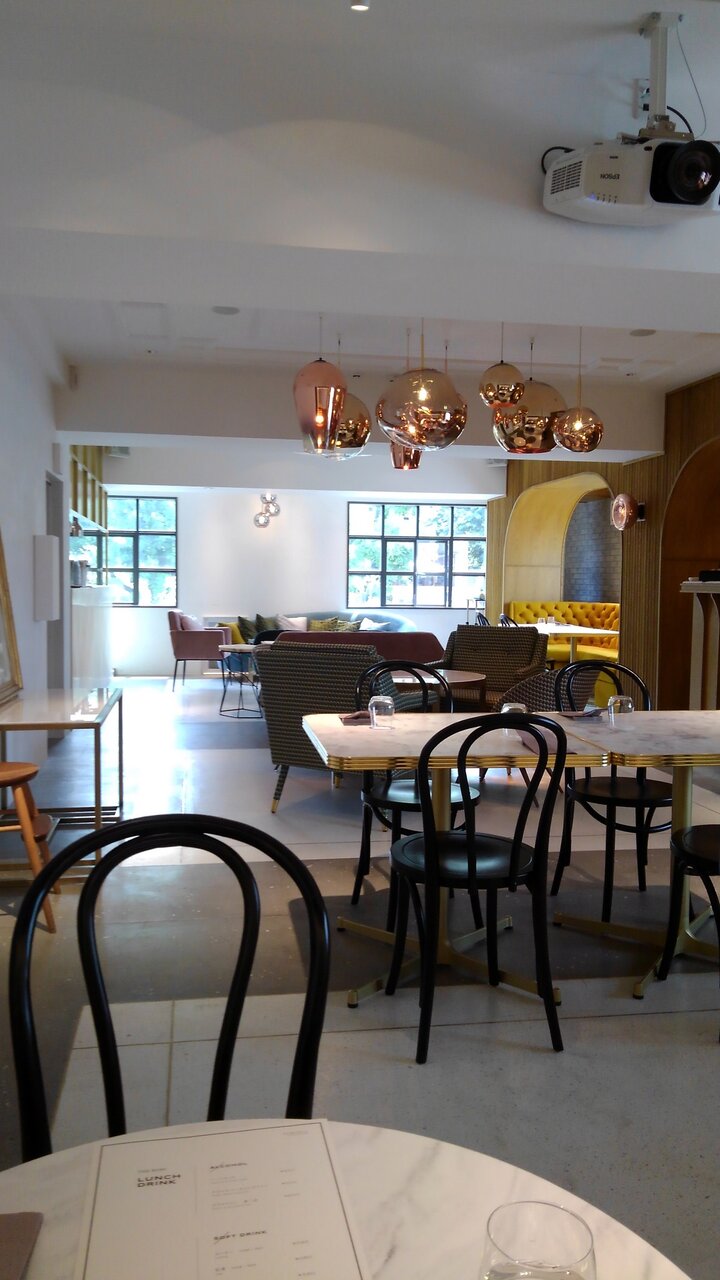 代官山 旧山手通り沿いに佇む Maison Rose 渋谷 代官山タウン情報