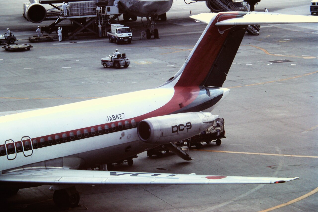 TDA 大型 パネル 時計　東亜国内航空　ノベルティ　航空機 tda グッズ　壁 TDA 大型 パネル 時計 東亜国内航空 ノベルティ 航空機 tda