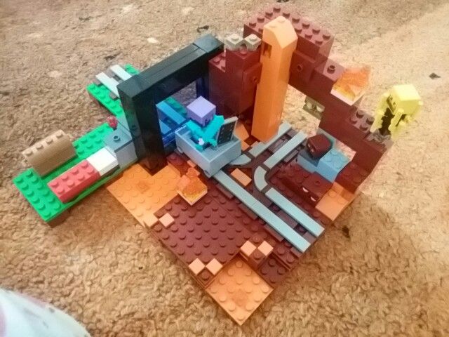 レゴ Lego マインクラフト 闇のポータル は火の玉を失くす 晴耕雨読その他いろいろ レゴ Lego マインクラフト 闇のポータル は火の玉を失くす 晴耕雨読その他いろいろ